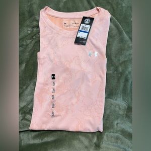 Under armor tee